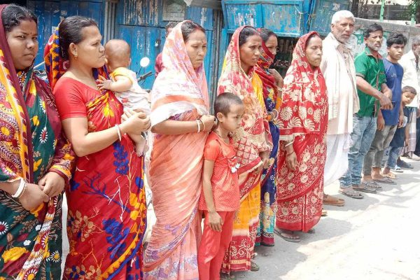 পলাশবাড়ীতে অত্যাচার ও হুমকিতে পালিয়ে বেড়াচ্ছে হেমন্ত চন্দ্রের পরিবার